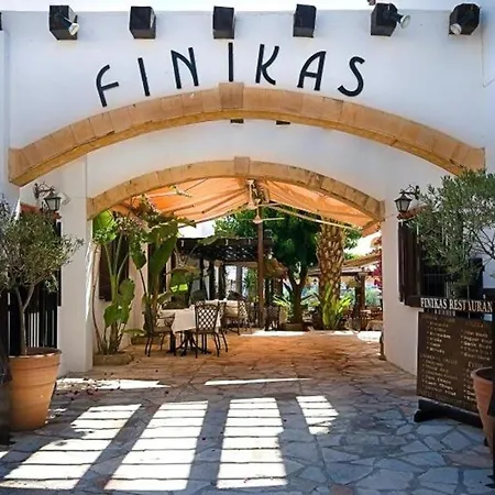 Feriehus Paradeisos Is A Stunning 2-bed House In