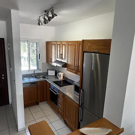 펜션 Paradeisos Is A Stunning 2-bed House In