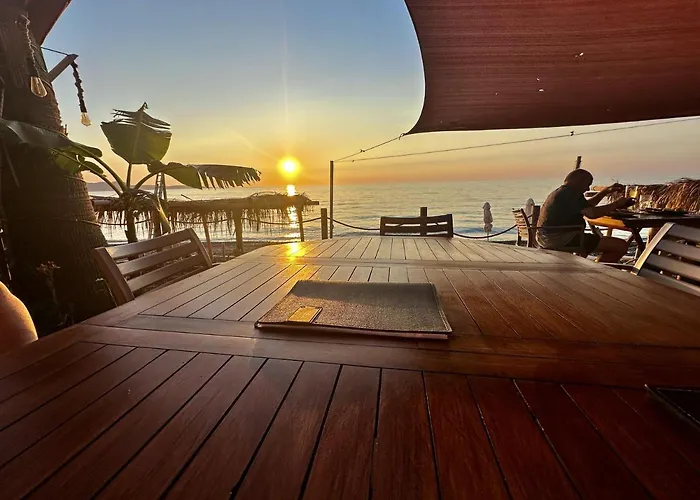 בית נופש Paradeisos Is A Stunning 2-bed House In Polis