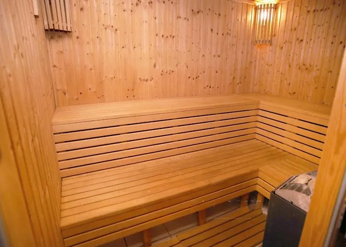 Paradeisos Is A Stunning 2-bed House In